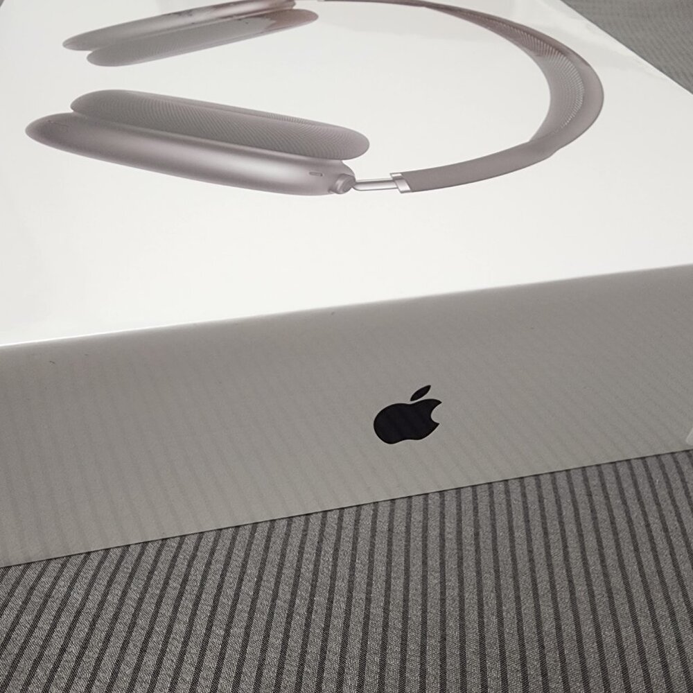 Apple AirPod Max - Picture 3 of 5